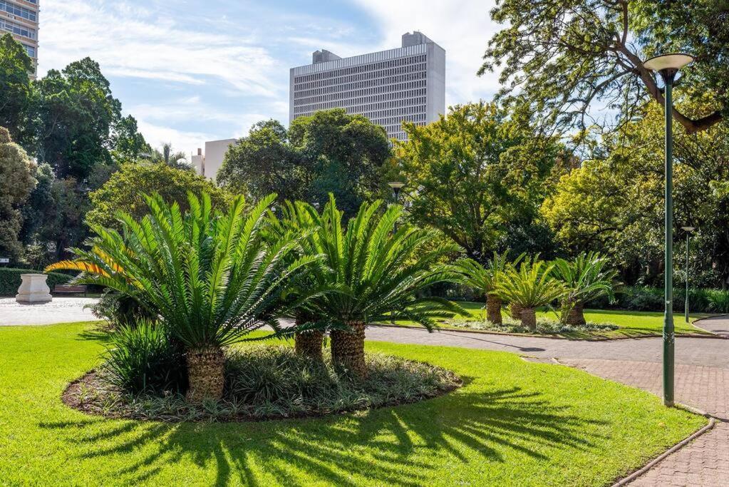 2nd Floor Luxury In City, Pool, Secure, Wifi